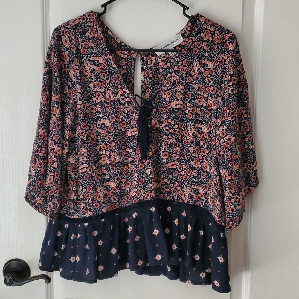 Lot of women's brand clothing